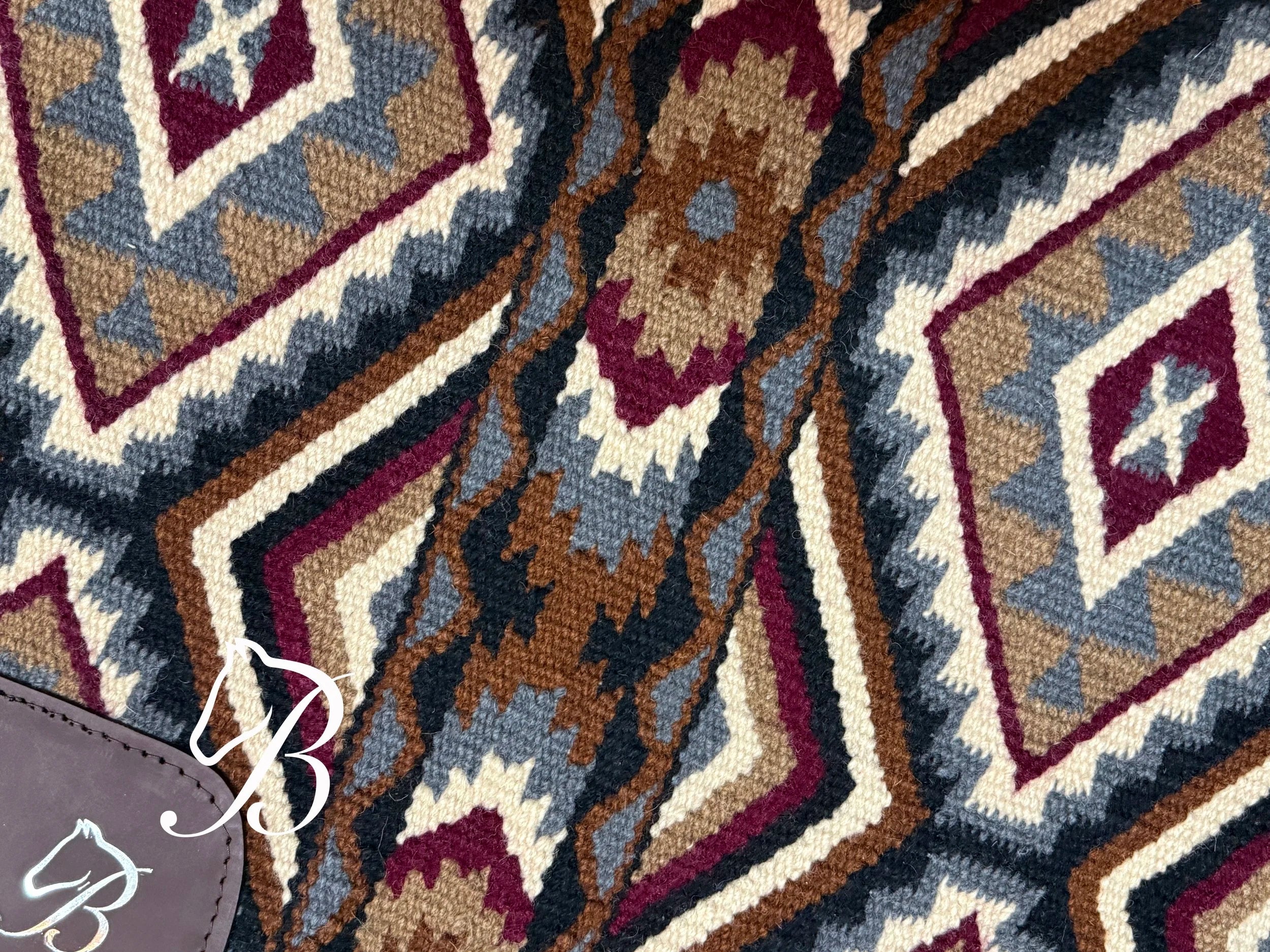 Burgundy Gritty Ranch Burgundy Border