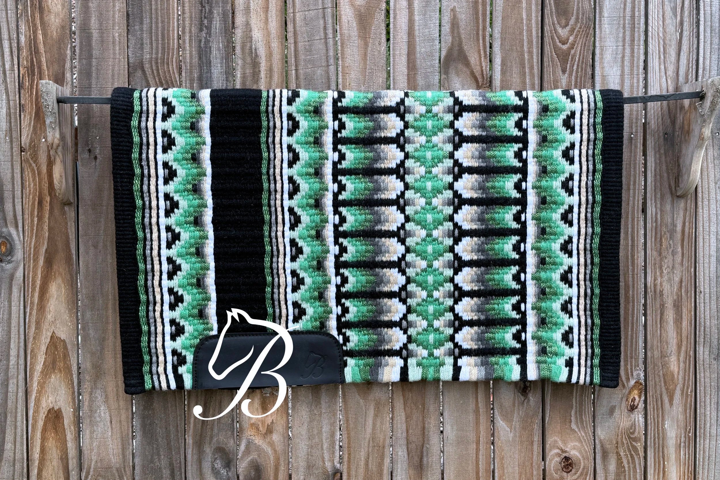 Minted Black Base