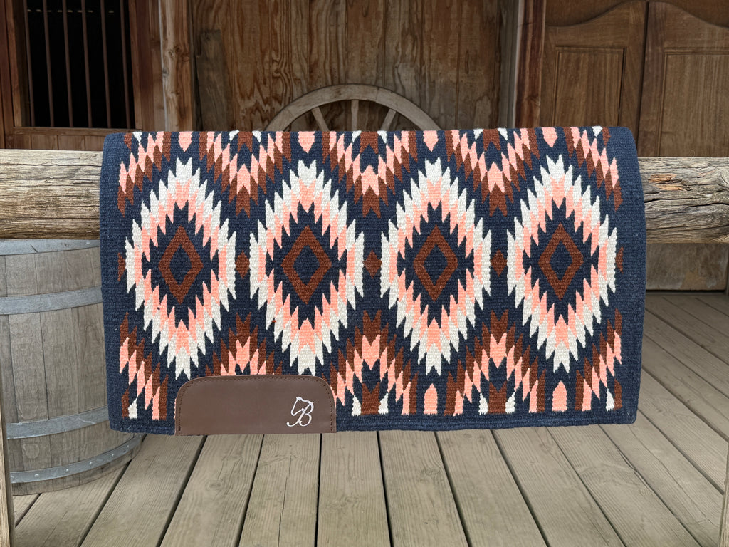 Peach Me White & Navy